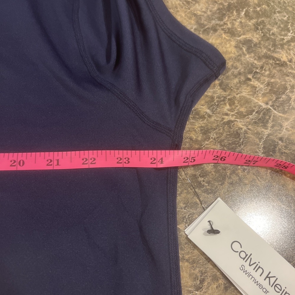 NEW Calvin Klein~XXL~Swimwear Navy Blue T-Shirt UPF40+ Mens Short Sleeve - Picture 7 of 11